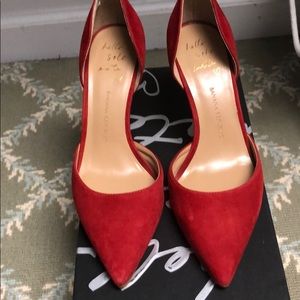 Banana republic Alicia pump red suede shoe